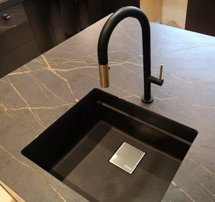 ELEGANTE PULL-DOWN DUAL SPRAY KITCHEN FAUCET